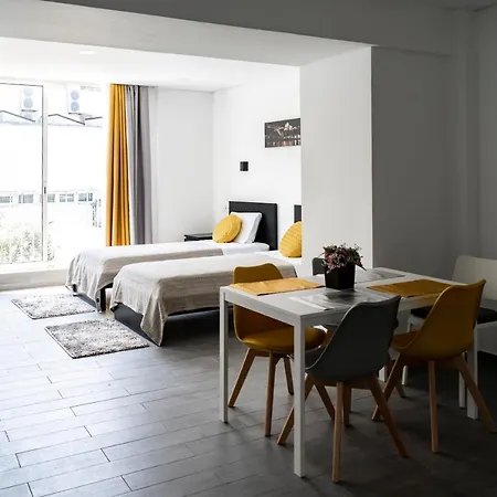 Apartment Almada Downtown 104 *