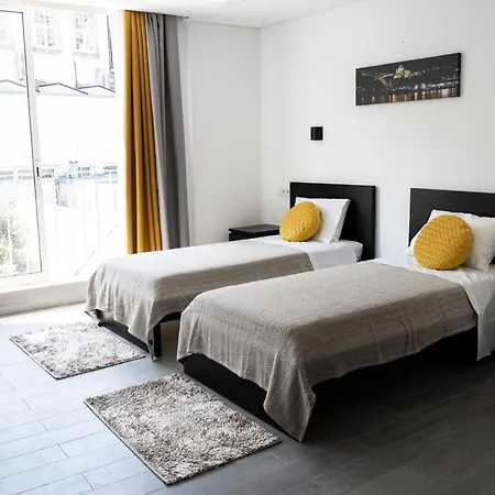 Almada Downtown 104 Apartment *