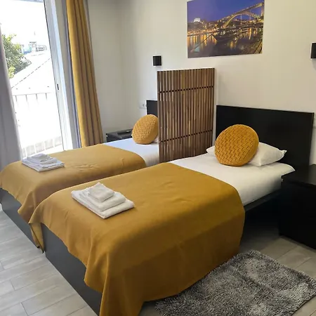 Almada Downtown 104 شقة *