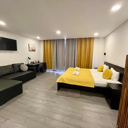 Almada Downtown 104 포르투