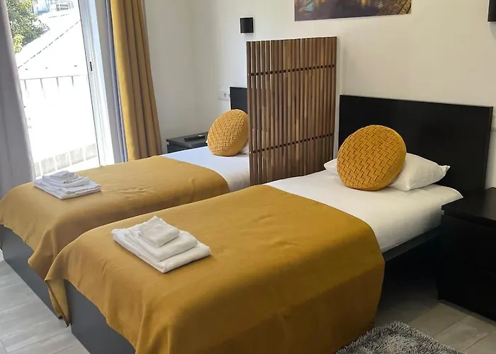 Almada Downtown 104 아파트 *